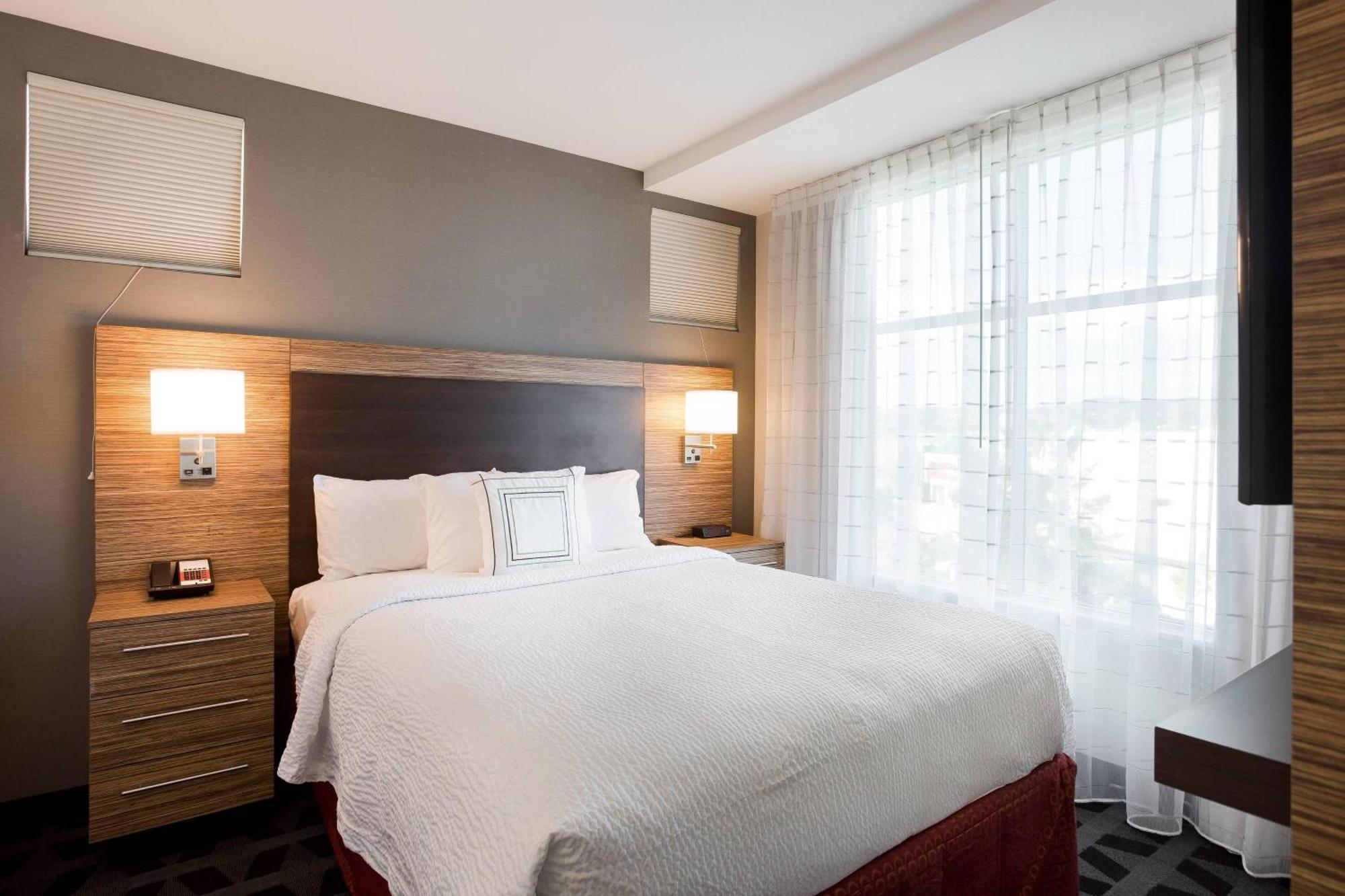 Towneplace Suites By Marriott San Mateo Foster City Dış mekan fotoğraf