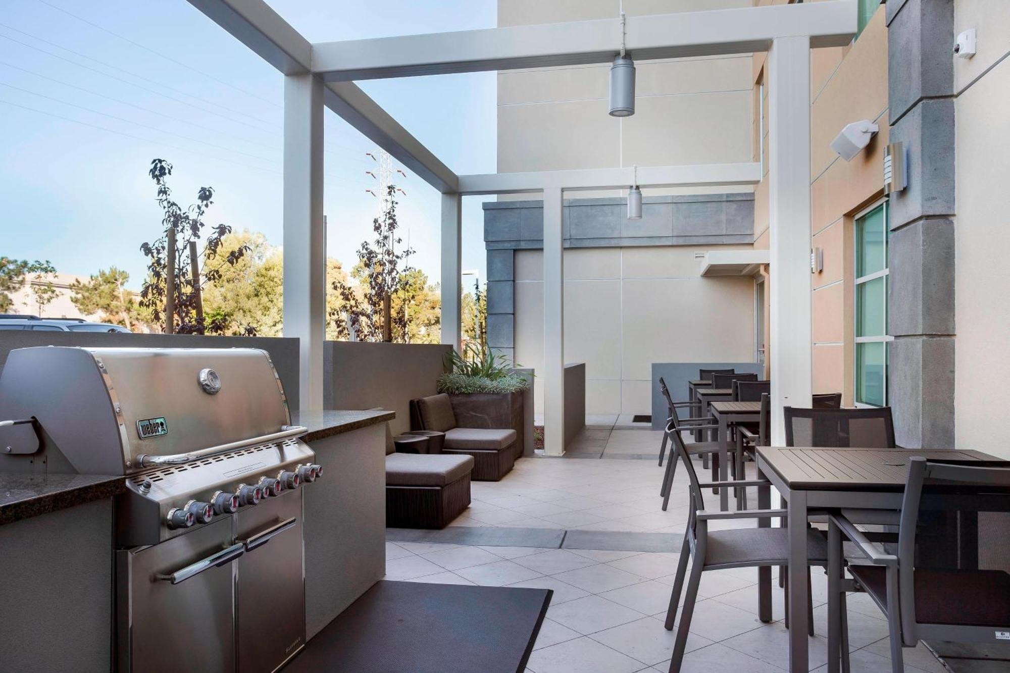 Towneplace Suites By Marriott San Mateo Foster City Dış mekan fotoğraf