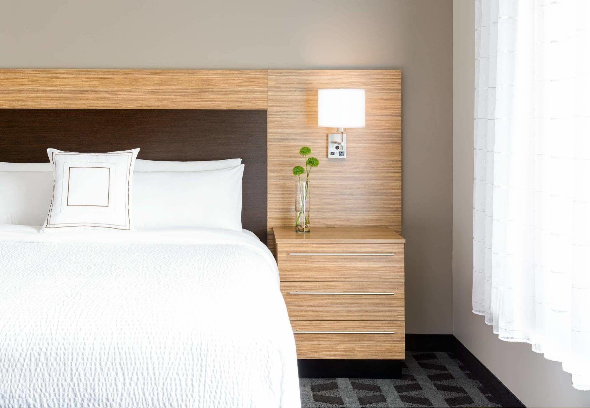 Towneplace Suites By Marriott San Mateo Foster City Dış mekan fotoğraf